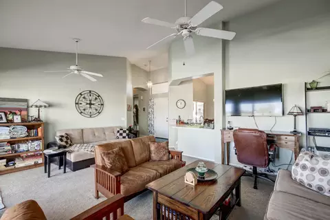 1512 E Sunrise Way, Gilbert, AZ 85296 photo 9