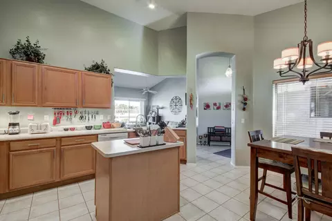 1512 E Sunrise Way, Gilbert, AZ 85296 photo 13