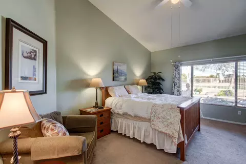 1512 E Sunrise Way, Gilbert, AZ 85296 photo 4