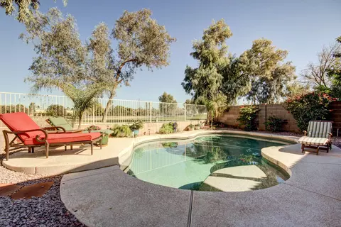 1512 E Sunrise Way, Gilbert, AZ 85296 photo 29