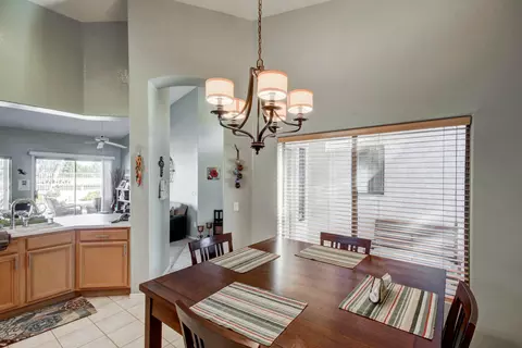 1512 E Sunrise Way, Gilbert, AZ 85296 photo 16