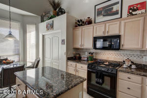 7755 E Sugarloaf Cir, Mesa, AZ 85207 photo 5