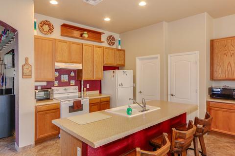 2708 E Santa Rosa Dr, Gilbert, AZ 85234 photo 4