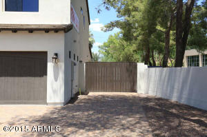 3118 E Sells Dr, Phoenix, AZ 85016 photo 2