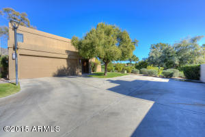 3064 E Stella Ln, Phoenix, AZ 85016 photo 5