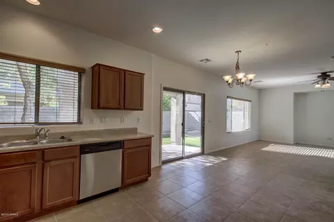 1421 E Joseph Way, Gilbert, AZ 85295 photo 13