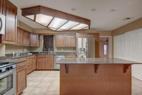 8440 S 5th Dr, Phoenix, AZ 85041 photo 9