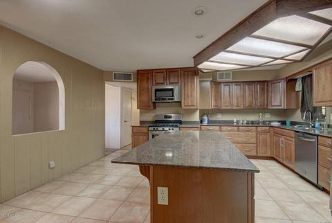 8440 S 5th Dr, Phoenix, AZ 85041 photo 8