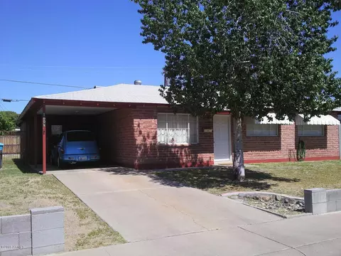 1008 E Orchid Ln, Phoenix, AZ 85020 photo 1