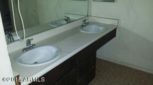 3549 E Palm Ln, Phoenix, AZ 85008 photo 12