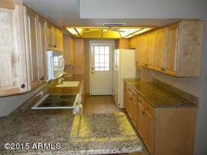 2801 E Turquoise Dr, Phoenix, AZ 85028 photo 6
