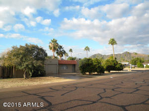 2801 E Turquoise Dr, Phoenix, AZ 85028 photo 1
