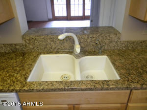 2801 E Turquoise Dr, Phoenix, AZ 85028 photo 8