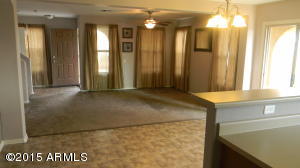 949 S Pheasant Dr, Gilbert, AZ 85296 photo 4