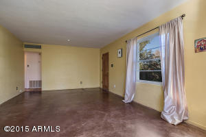 601 E Oregon Ave, Phoenix, AZ 85012 photo 8