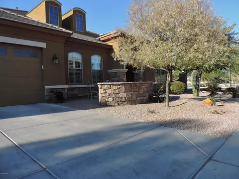 3075 E Castanets Dr, Gilbert, AZ 85298 photo 2