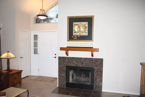 1936 E Citation Ln, Tempe, AZ 85284 photo 2