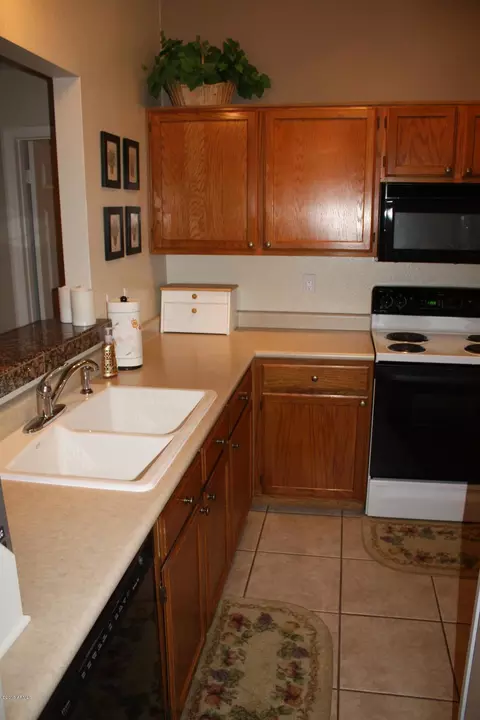 1936 E Citation Ln, Tempe, AZ 85284 photo 6