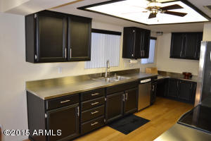 1316 E Canterbury Dr, Phoenix, AZ 85022 photo 5