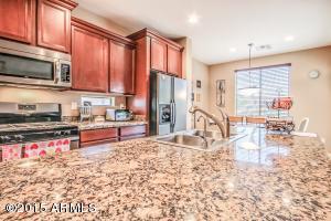 686 E Raven Way, Gilbert, AZ 85297 photo 5