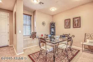 686 E Raven Way, Gilbert, AZ 85297 photo 3