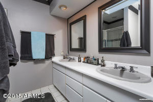3001 E Weldon Ave, Phoenix, AZ 85016 photo 8