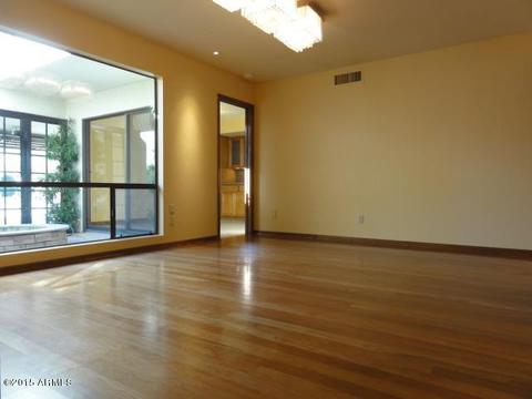 77 E Missouri Ave #14, Phoenix, AZ 85012 photo 14