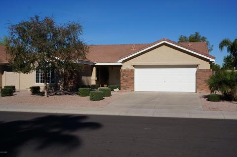 842 W Cooley Dr, Gilbert, AZ 85233 photo 1
