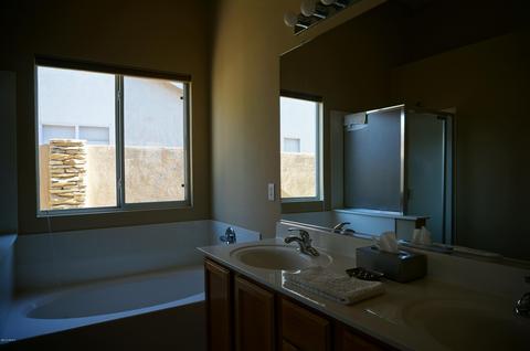 842 W Cooley Dr, Gilbert, AZ 85233 photo 14