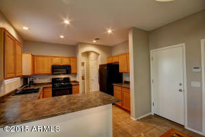 8016 S 5th Ln, Phoenix, AZ 85041 photo 6