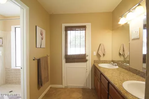 360 E Breckenridge Way, Gilbert, AZ 85234 photo 13