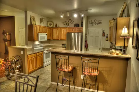 2624 W Carson Rd, Phoenix, AZ 85041 photo 9