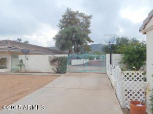 4142 E Via Estrella Rd, Phoenix, AZ 85028 photo 21