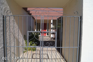 20 E Winged Foot Rd, Phoenix, AZ 85022 photo 2