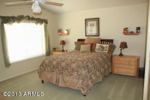 1562 E Crocus Dr, Phoenix, AZ 85022 photo 9
