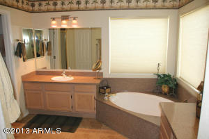 1562 E Crocus Dr, Phoenix, AZ 85022 photo 11