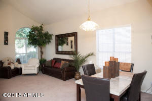 3349 E Rosemonte Dr, Phoenix, AZ 85050 photo 4