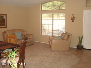 4031 E Lariat Ln, Phoenix, AZ 85050 photo 3