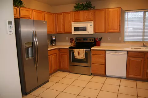 7928 E Harmony Ave, Mesa, AZ 85209 photo 9