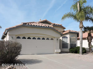 136 S Sandstone St, Gilbert, AZ 85296 photo 1