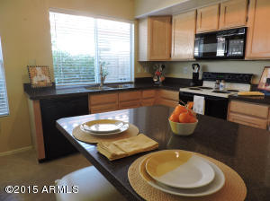 136 S Sandstone St, Gilbert, AZ 85296 photo 4