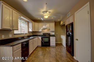 20009 N 8th Pl, Phoenix, AZ 85024 photo 9