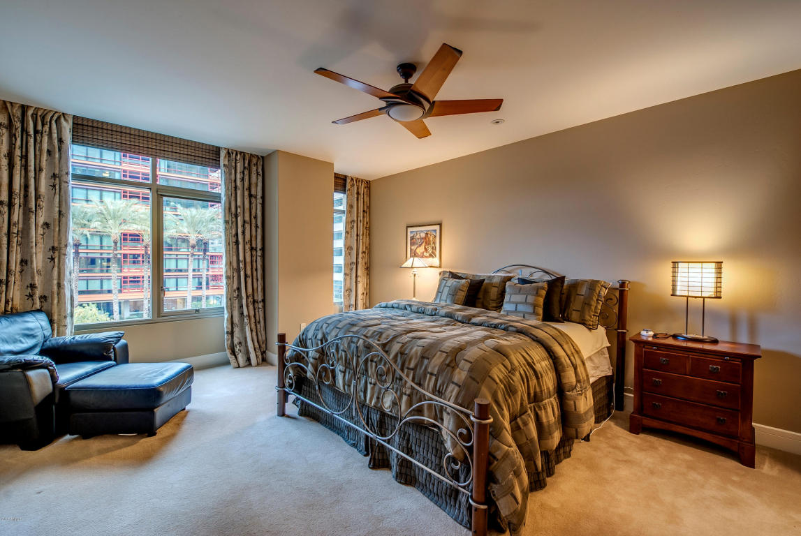 2402 Esplanade Ln #302, Phoenix, AZ 85016 photo 21