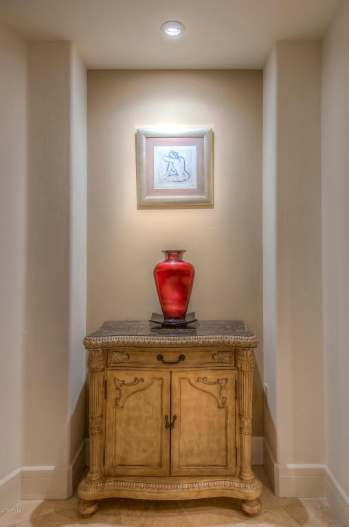 2402 Esplanade Ln #302, Phoenix, AZ 85016 photo 20