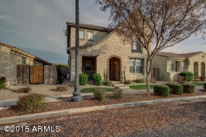 3438 E Betsy Ln, Gilbert, AZ 85296 photo 1