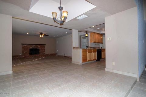 3111 E Hillery Dr, Phoenix, AZ 85032 photo 6