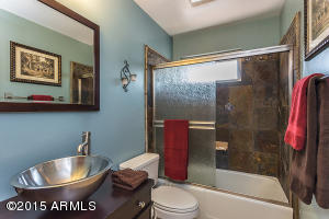 5001 E Cheery Lynn Rd, Phoenix, AZ 85018 photo 22