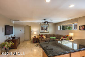 5001 E Cheery Lynn Rd, Phoenix, AZ 85018 photo 11