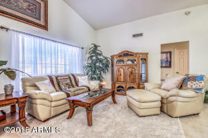 649 E Sage Brush St, Gilbert, AZ 85296 photo 5