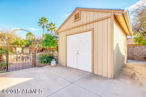 649 E Sage Brush St, Gilbert, AZ 85296 photo 37